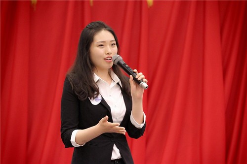 照片四:人气投票晋级选手:冯安丽 照片四:人气投票晋级选手:冯安丽