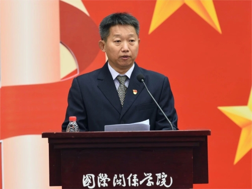 校工会常务副主席王延忠 校工会常务副主席王延忠