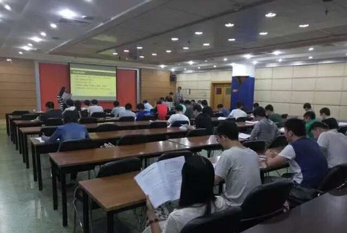 图片一(社团负责人悉数到场) 图片一(社团负责人悉数到场)